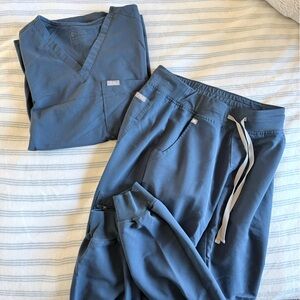 Slate Figs Set